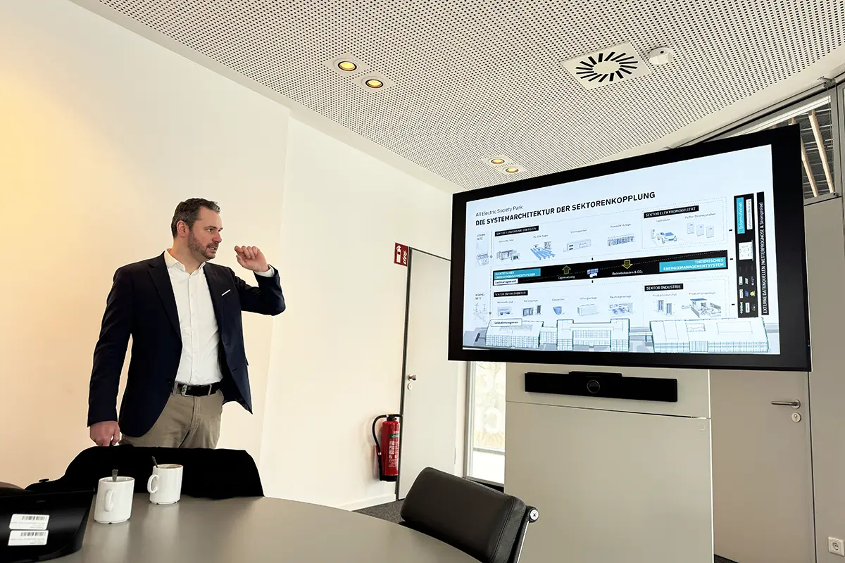 Besuch im All Electric Society Park in Blomberg